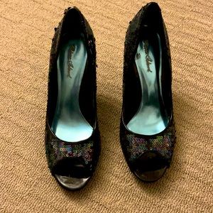 Sequinned open toes Heels